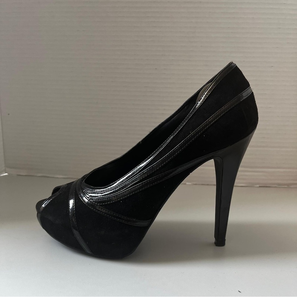 Jessica Simpson Platform heels - Picture 12 of 16